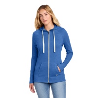 1200w-8559-royalht-0-lnea122royalhtmodelfront4